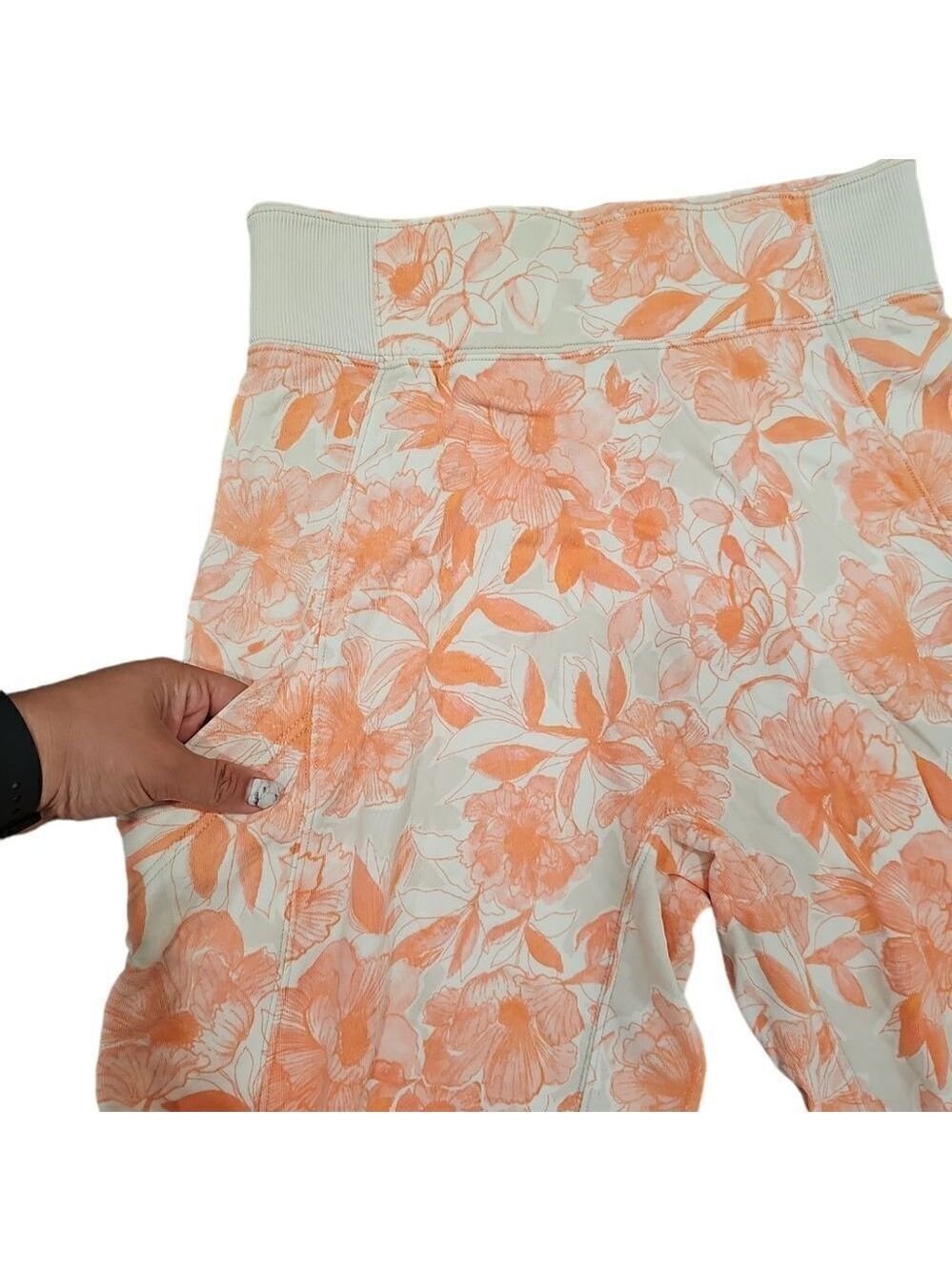 π
΅ππ
΄π
΄ π
Ώπ
΄π
Ύπ
Ώπ
»π
΄βSpiritΒ GuideβPants - Picture 3 of 10